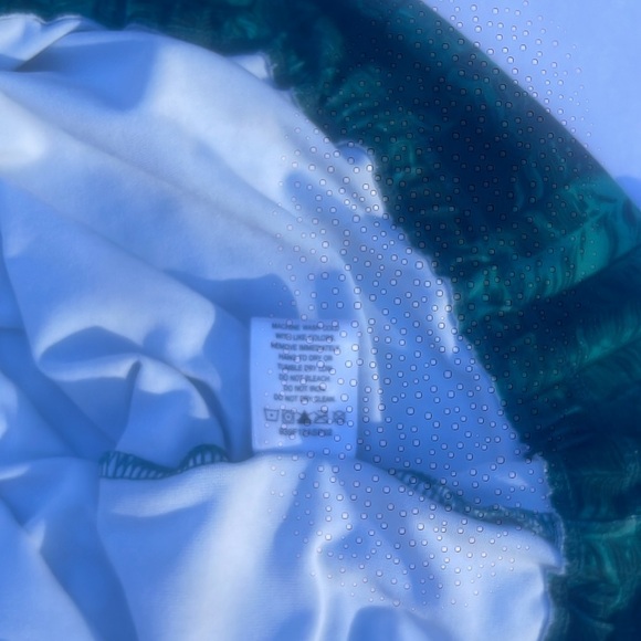 Aspire blouson top. Like new - Picture 5 of 6